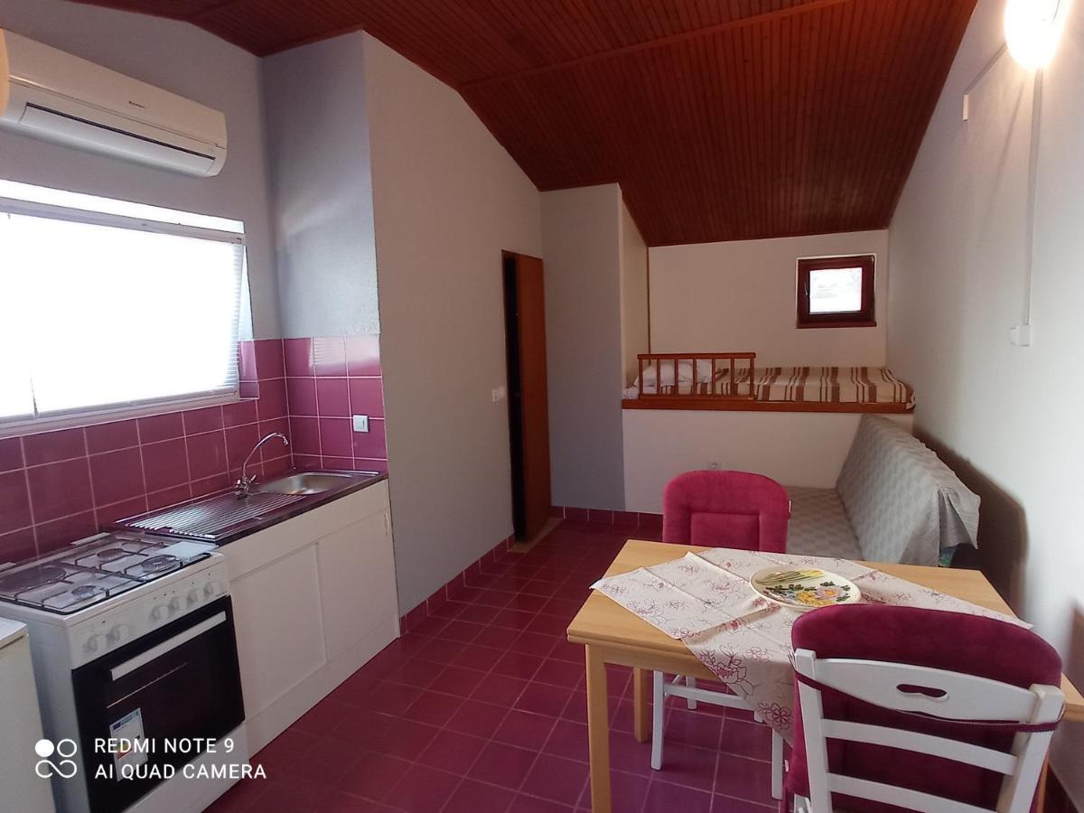 Studio apartman Premantura Exterior foto